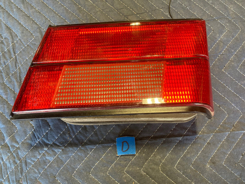 1988-1996 BMW E34 5 Series 525i 535i Right Rear Tail Light RH Trunk OEM #2019M