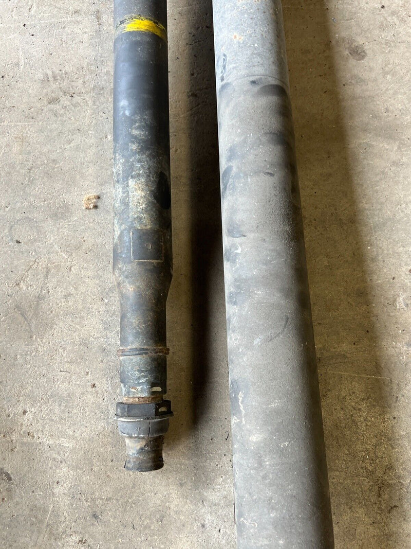 79-1985 Mercedes 300SD W126 Drive Shaft Assembly Auto Trans Frt & Rear OEM#381EM