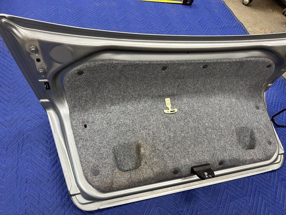 2005-2007 Volvo S60R Sedan Titanium Silver Rear Trunk Deck Lid OEM #1083EM