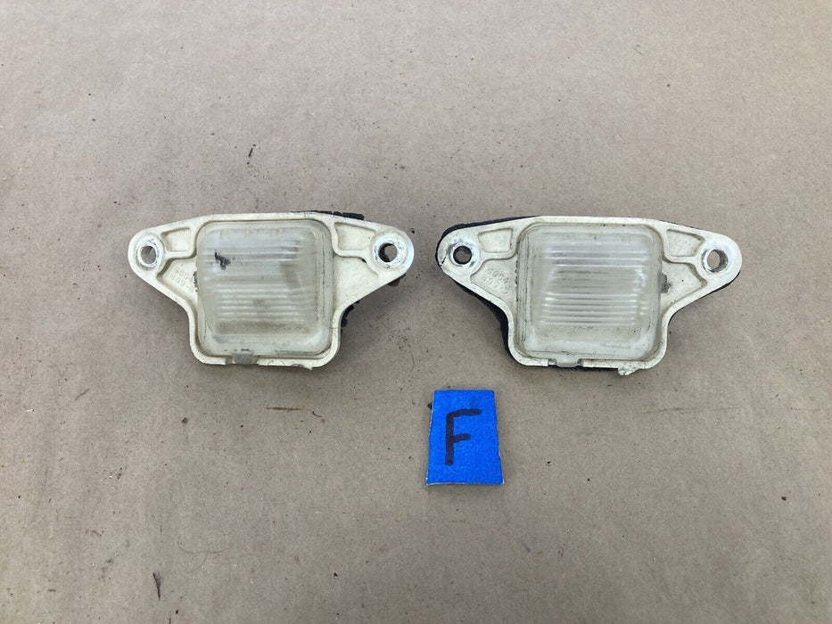 1976-1979 Cadillac Seville License Plate Lights Pair LH RH Light OEM #1895M