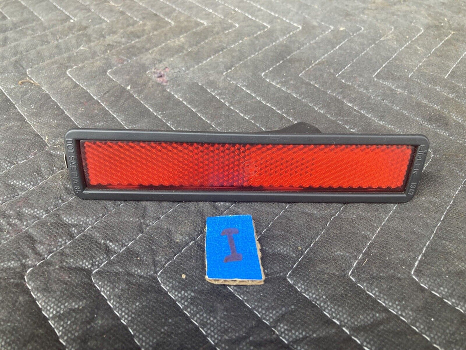 1982-1994 BMW E30 318i 325i 1377850 Rear Bumper Side Market Red Light OEM #2162M