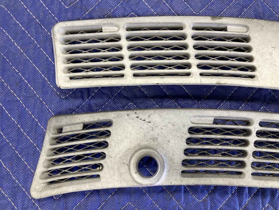 1982-1994 BMW E30 318i 325i Windshield Cowl Vents Right Left Pair OEM #2468M