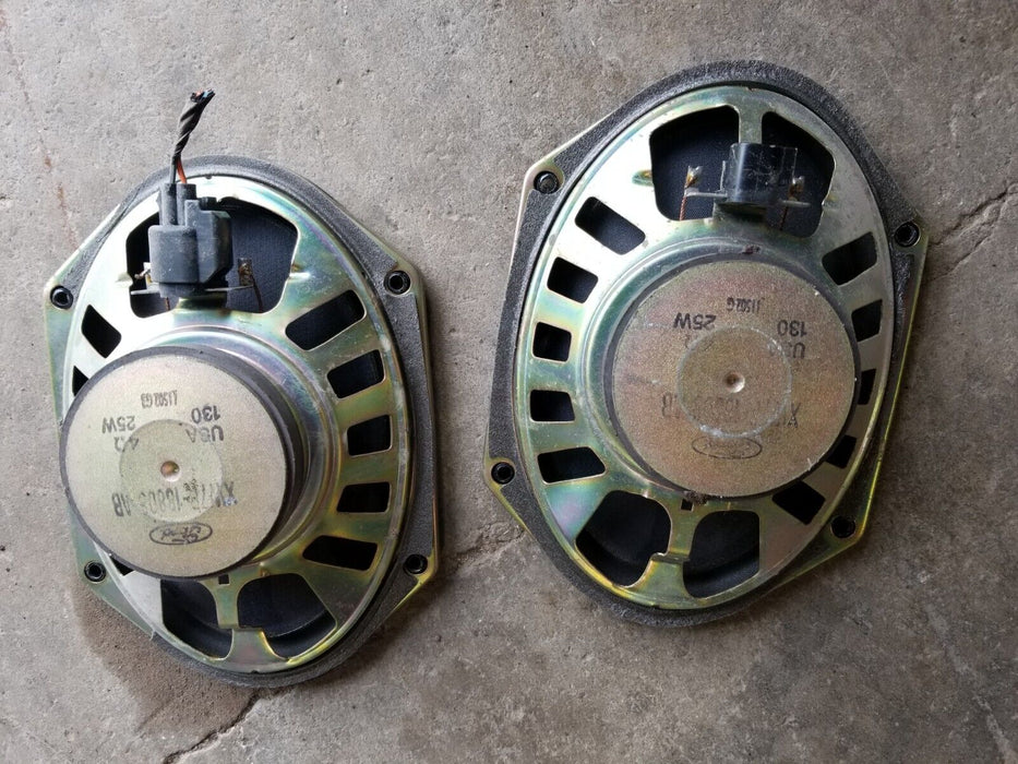 1992-2007 Ford E150 E250 E350 VAN SPEAKER PAIR ORIGINAL FORD  #896CN