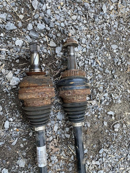 Volvo V70R XC70 S70 AWD Rear L & R CV Axle OEM 8251512 P9207804 1999-2000 #817E