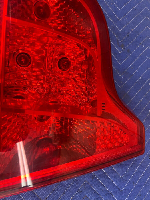 2005-2007 Volvo S60R V70R Driver Left LH Rear Brake Tail Light Lamp OEM #1185EM