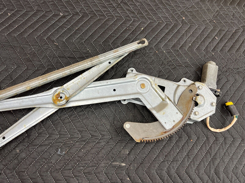1998-2001 Dodge Ram 1500 RH Passenger Power Window Regulator 55154710 OEM #755EM