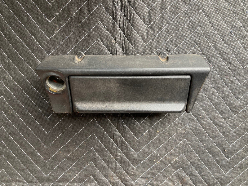 1982-1994 BMW E30 320i 318i 325i 1906887 Front Center Ash Tray Lighter #2274M