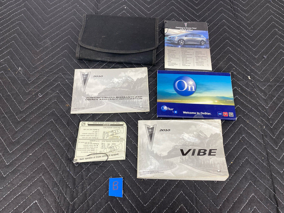 2010 Pontiac Vibe Owners Manual Kit Book Hatchback Operators Manual OEM #3068E