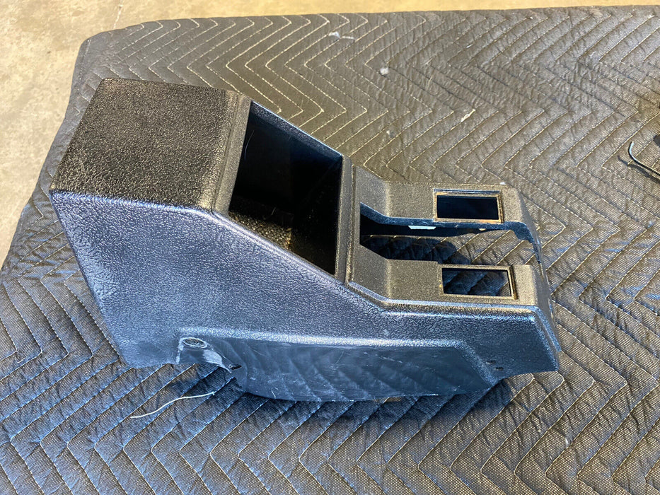 Volvo 240 Black Center Console w/Heated Seats & Power Mirrors & Ashtray #1755E