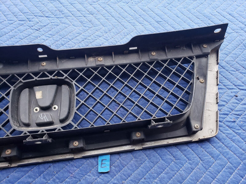 2003-2006 Honda Element Front Grill Grille Bumper  #1052CN