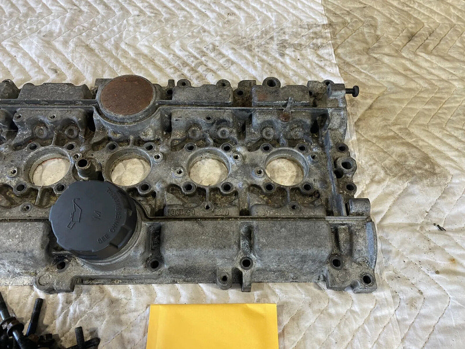 98-00 Volvo V70 V70R XC 2.3L L5 B5234 T6 Cylinder Head Valve Cover OEM #1429E