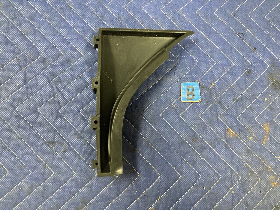 1998-2005 Land Rover Freelander Rubber Dash Corner Trim OEM #2979M