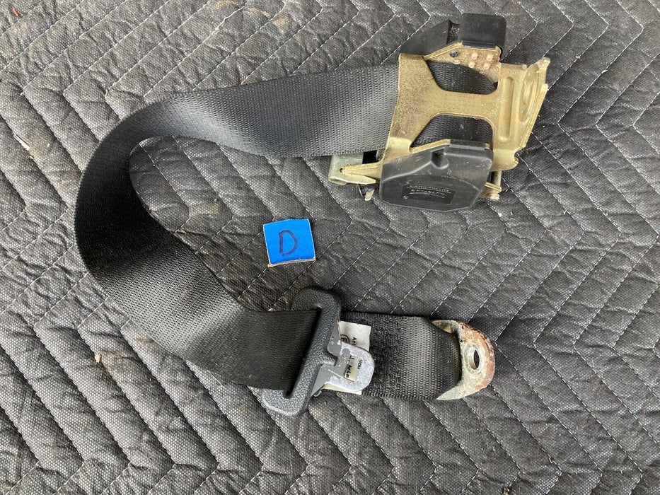 1982-1994 BMW E30 318i 325i 1937484 Left Rear Seat Belt Retractor OEM #2115M