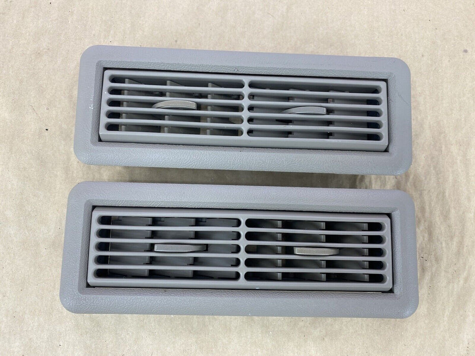 1992-1999 Chevy Suburban Tahoe Rear Seat Vent AC Heat Pair 2nd Row OEM #2478EJ