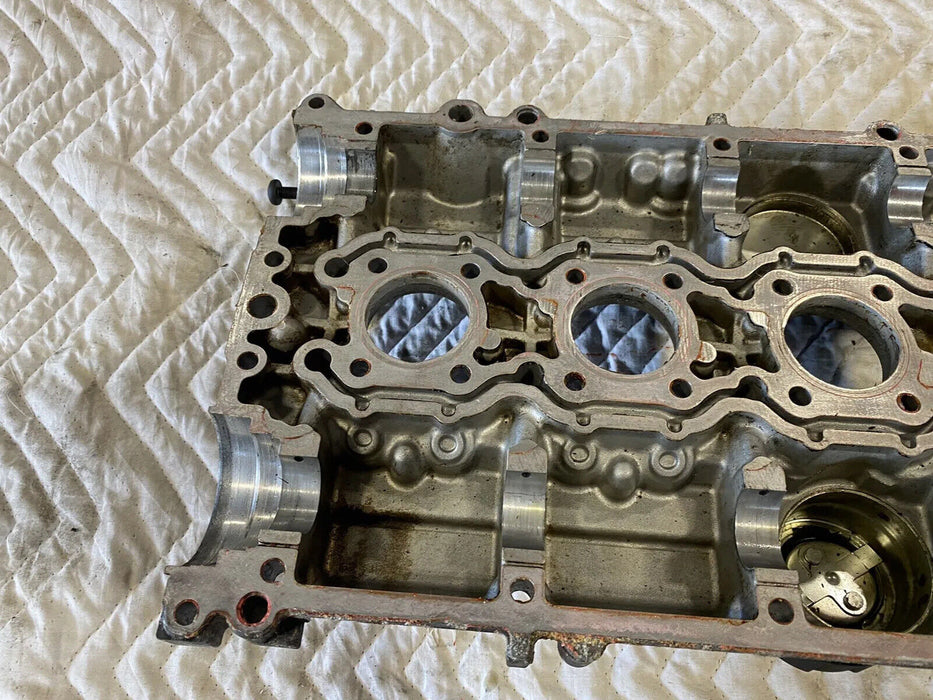 98-00 Volvo V70 V70R XC 2.3L L5 B5234 T6 Cylinder Head Valve Cover OEM #1429E