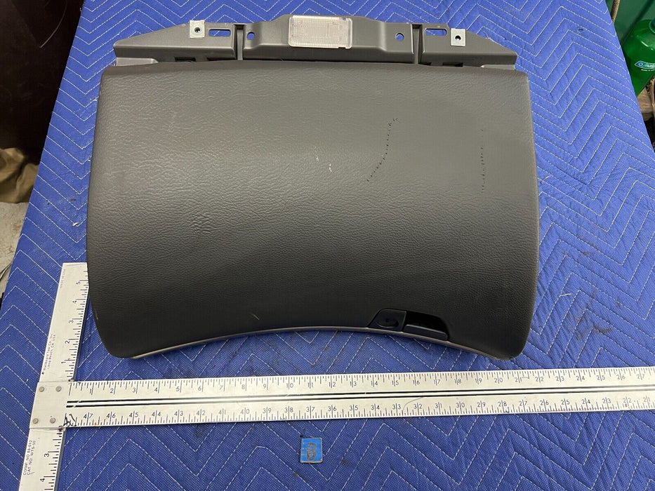 2005-2007 Volvo S60R V70R Glove Compartment Box Assembly 8650374 OEM #1004EM