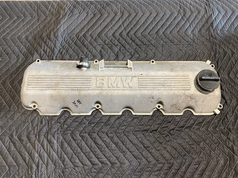 87-93 BMW 325i 525i M20B25 E30 E34 Cylinder Head Valve Cover 885 2.5L OEM #2905E