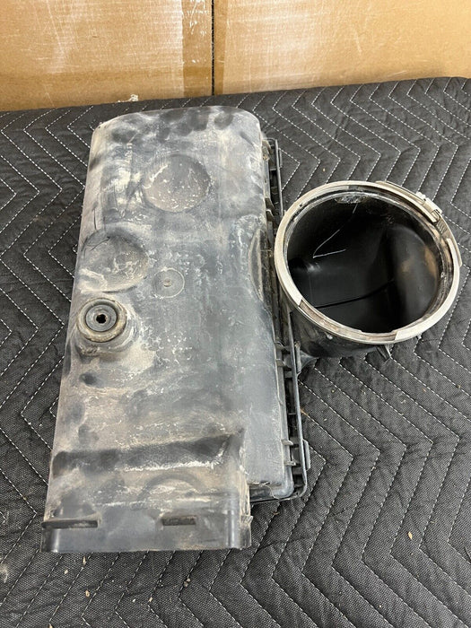 1998-2001 Dodge Ram 1500 Air Filter Cleaner Housing Box Assembly OEM #737EM