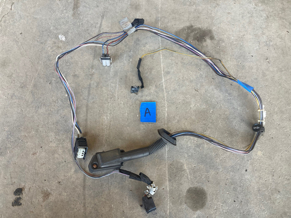 1988-96 BMW E34 5 Series 525i 535i Left Rear Door Wiring Harness 8365708 #1955M