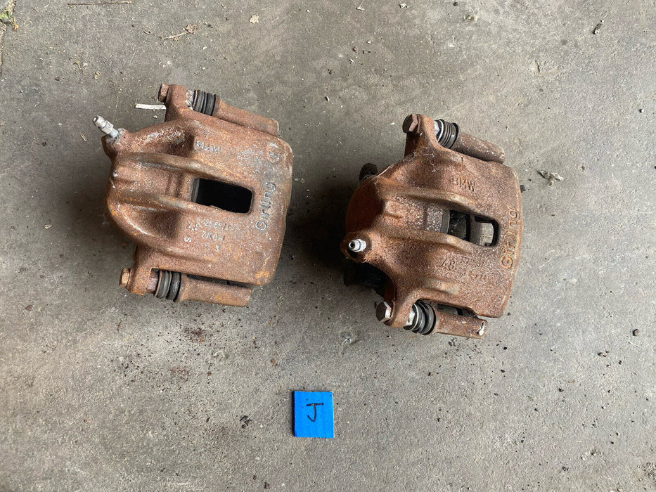 BMW E30 Girling 48 Left & Right Front Brake Caliper Pair 318i 325i #3048E