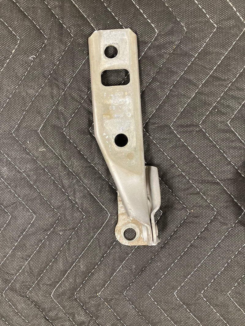 1999-2005 Volkswagen VW Jetta MK4 Hood Hinge Hinges Pair 2 LH RH OEM #2382M