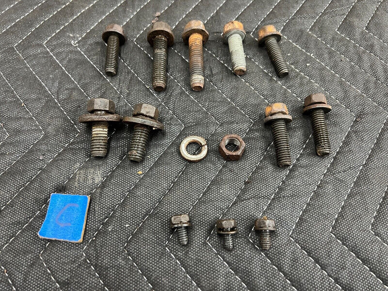 1998-2001 Dodge Ram 1500 Automatic Bell Housing Mounting Bolt Set OEM #750EM