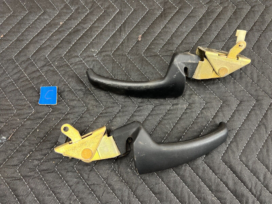 1998-2001 Dodge Ram 1500 Pair of Interior Left & Right Door Handles OEM #745EM