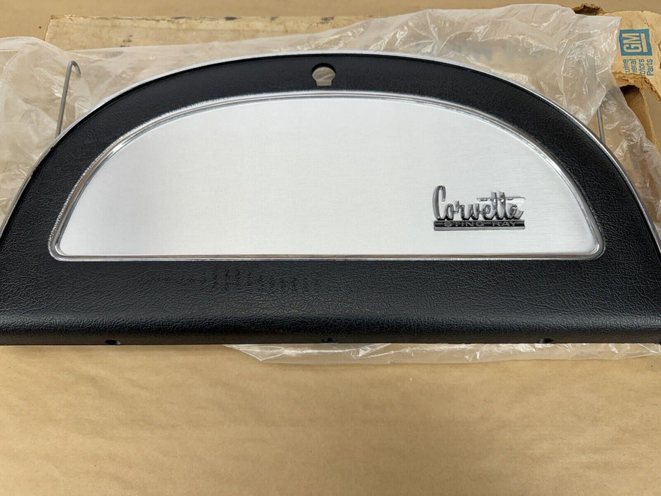 1964-1967 Corvette C2 Glove Box Door GM 3874599 NOS OEM w/Box *NICE* #3240E