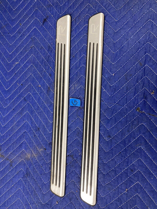 2004-2007 Volvo S60R V70R Door Sill Trim Left Right Sedan OEM #2889M