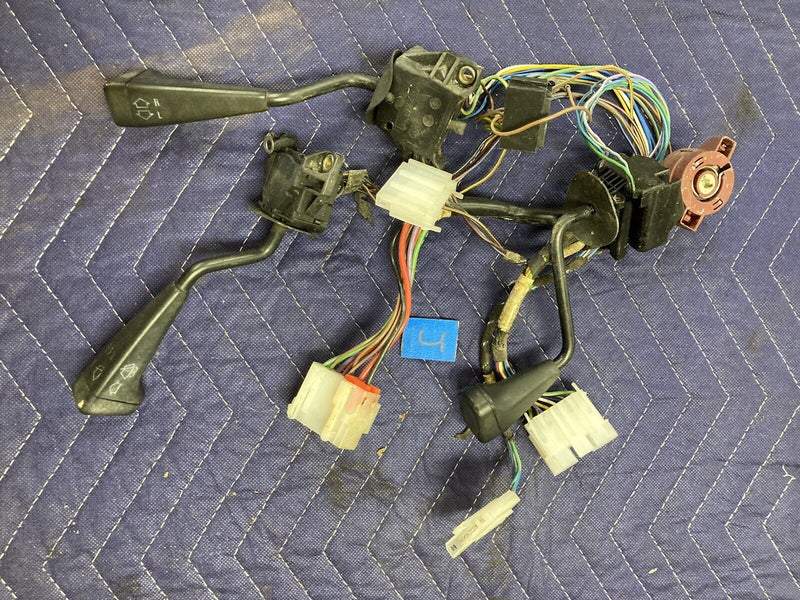 1984-1991 BMW 318i 325i E30 Steering Column Controls Wiper Signal OEM #2653M