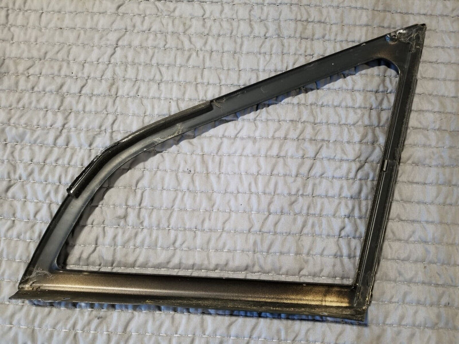 1986-1993 Volvo 240 242 244 245 L & R Rear Quarter Window Trim Sedan Only #38AN