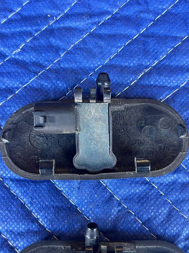 2003-2009 Audi S4 B6 B7 8E L & R Windshield Washer Nozzles 8E0955988 OEM #494EM