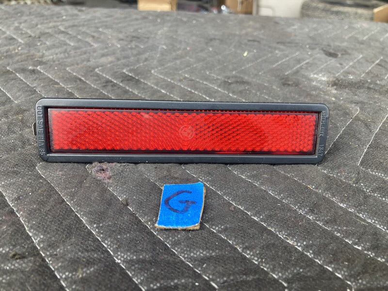 1982-1994 BMW E30 318i 325i 1377850 Rear Bumper Side Market Red Light OEM #2164M
