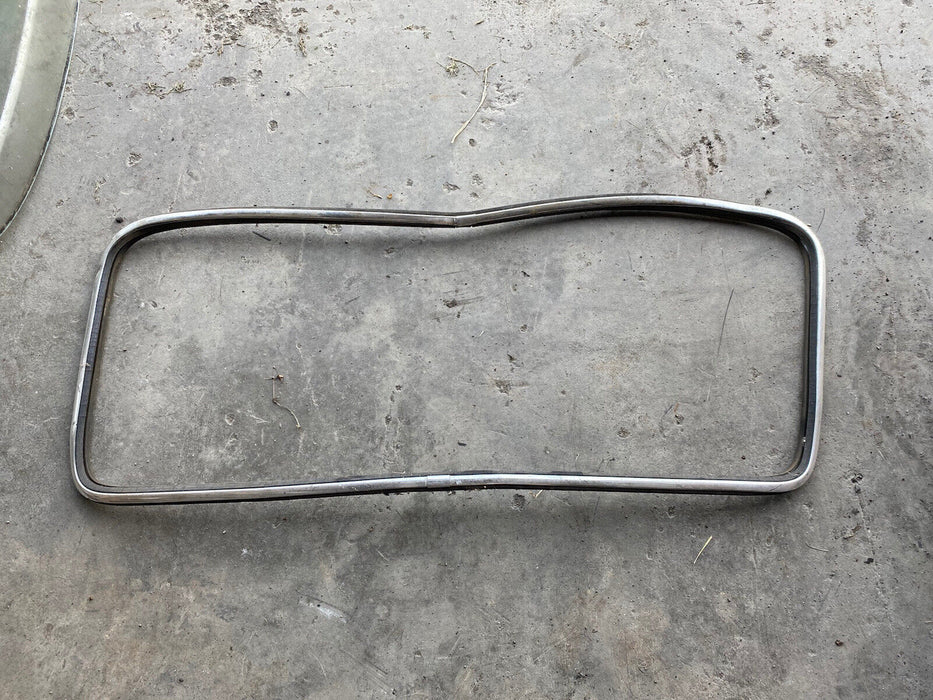 1979-1990 Volvo 240 242 244 245 Front Window Windshield Chrome Molding #800E