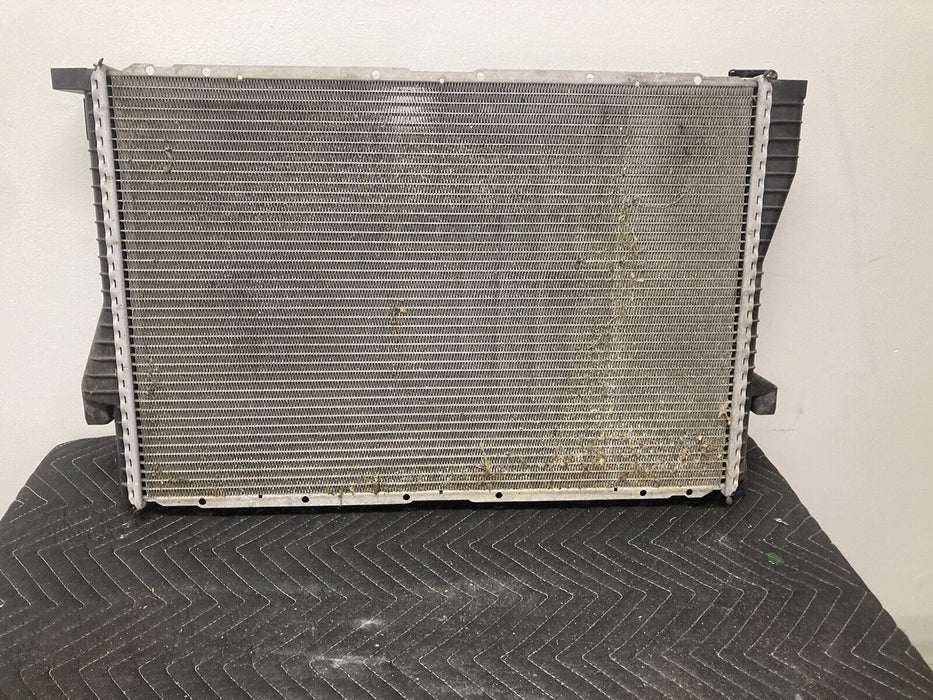 1997-2003 BMW E39 Radiator Cooler BEHR 14360609 528￼i 525i 530i OEM #467M