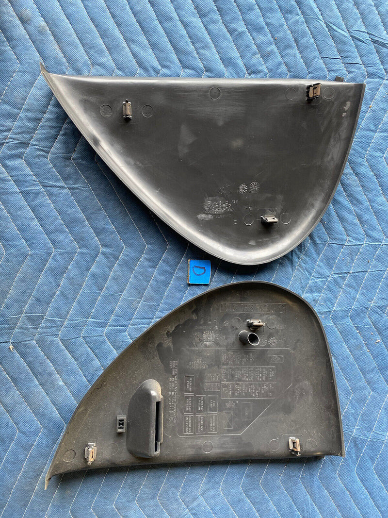 2001-04 Chrysler 300M OEM Driver Passenger Side Dash Trim Panel OMN86TRMAB #11MC