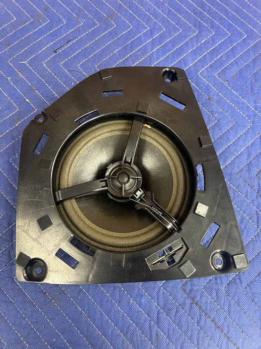 2005-2007 Volvo S60R V70R Center Dash Stereo Speaker Tweeter 3533909 OEM #1181EM