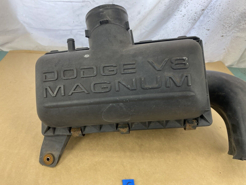 2001-2003 DODGE DAKOTA V8 AIRBOX ASSEMBLY MAGNUM 53031770AB 53032083A #2450E