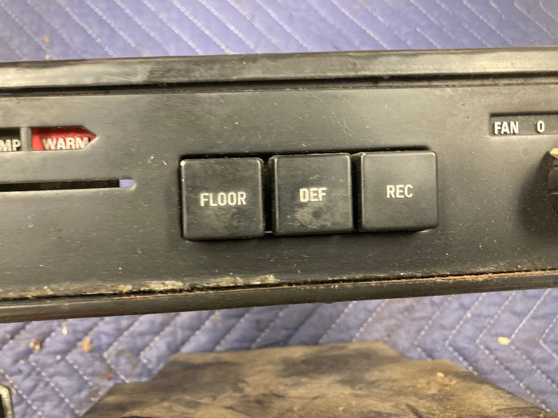 1975-1985 Volvo 242 240 244 245 Climate Control HVAC Heat AC Switch #1654M