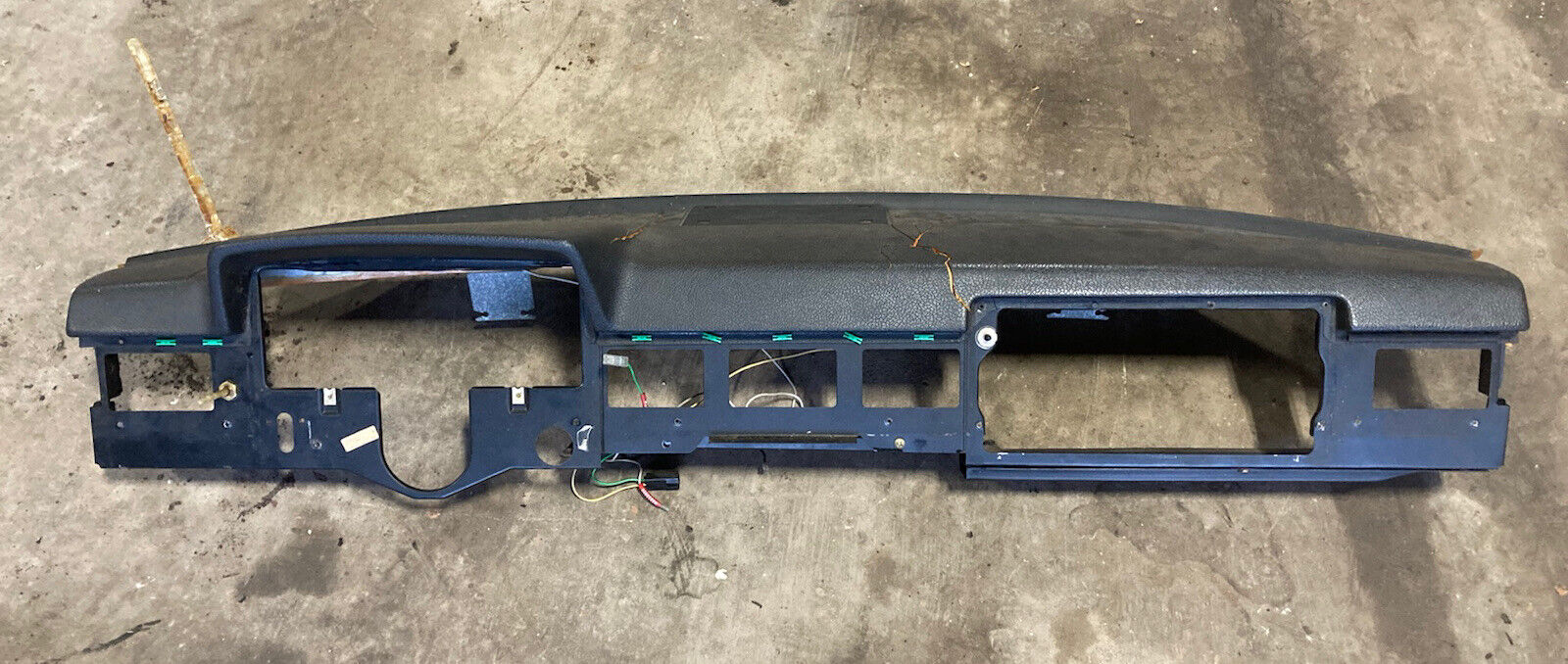 1975-1985 Volvo 242 240 244 245 Dashboard Assembly Dash Black OEM #1694M