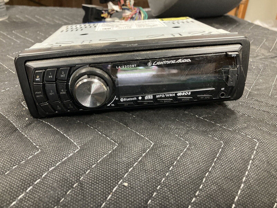 99-05 VW Jetta MK4 LA-2300BT Lightning Audio head unit Radio CD AM FM #2433M