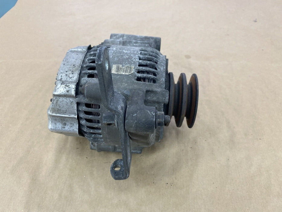 1992 Volvo 740 1992-1993 Volvo 940 Turbo Alternator B230F L4 2.3L OEM #2508E