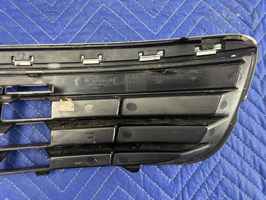 2006-2010 VW Jetta 2.5L Right Fog Light Cover Grille w/Chrome 1K0853666F OE#64MC