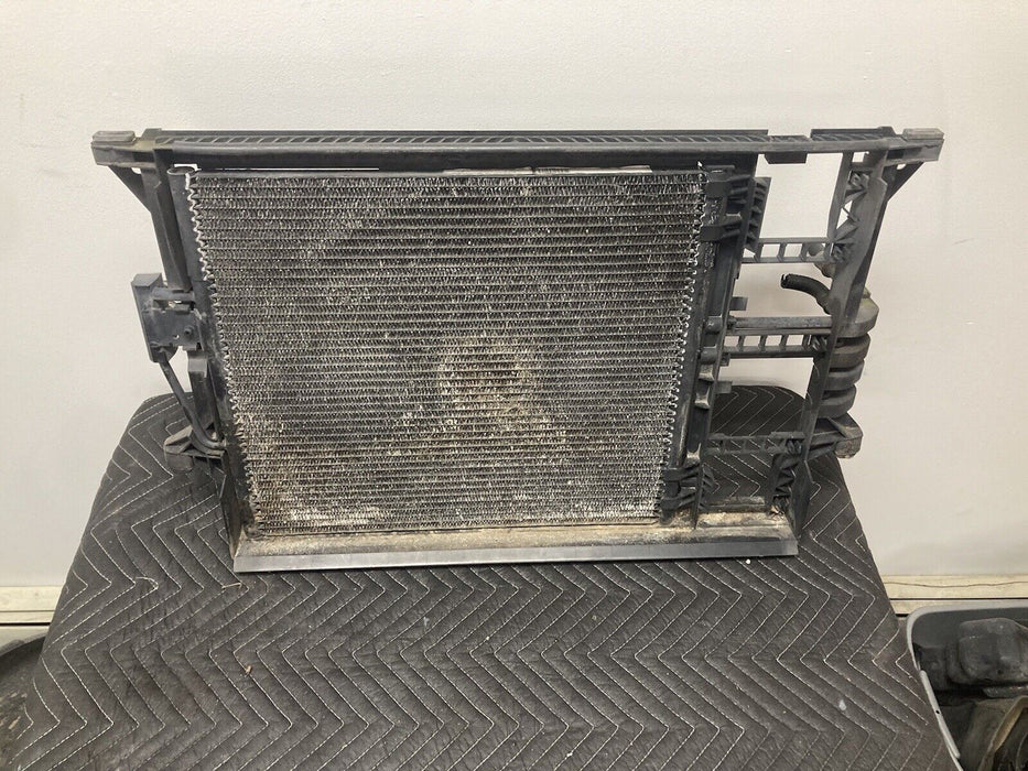 1997-2003 BMW E39 Radiator Assembly And Transmission Cooler 528￼i 525i OEM #444M