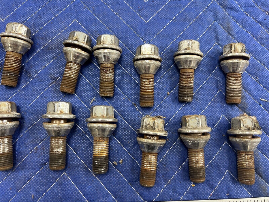 2005-2007 Volvo S60R S60 V70R Complete Set of 20 Lug Nut Bolts OEM #1162EM