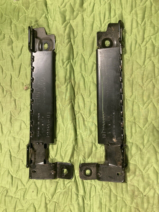 2005-2007 Volvo S60R S60 V70R 9208864 9208865 Rear Seat Brackets OEM #1484M