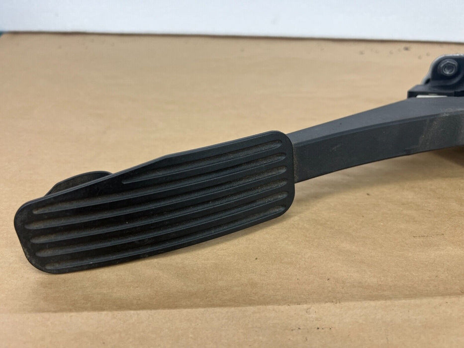 2005-2007 Volvo S60R V70R Accelerator Gas Pedal Throttle 30715175 OEM #1237EM