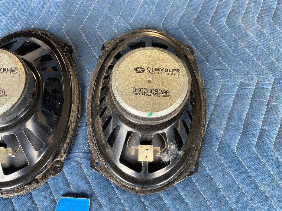 2001-04 Chrysler 300M Infinity Door Dash Speakers Pair L&R 05026092AA OEM #12MC