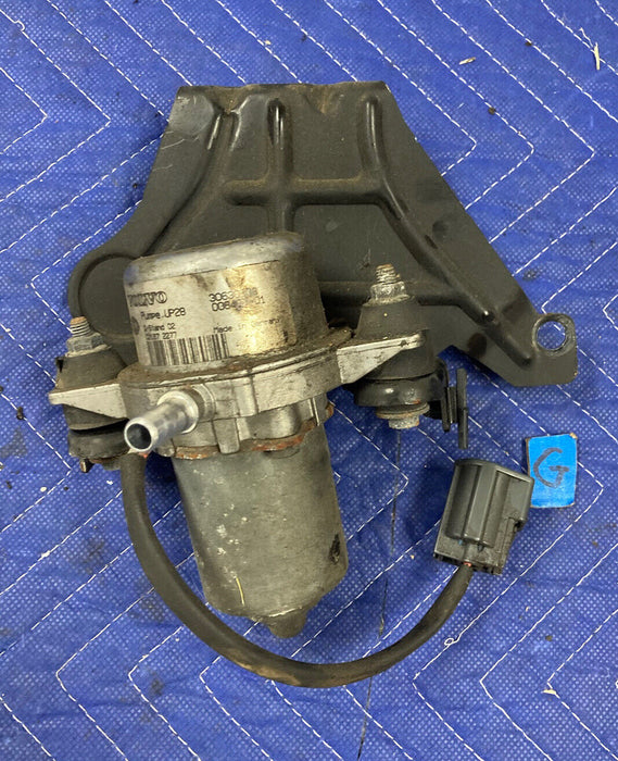 2004-2007 Volvo S60R V70R S60 Brake Vacuum Pump 30630398 OEM #2924M