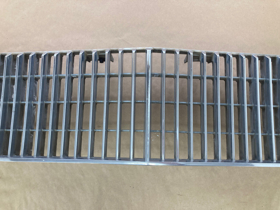 1976-1979 Cadillac Seville Front Grille Chrome 1977 1978 GM OEM #1844M